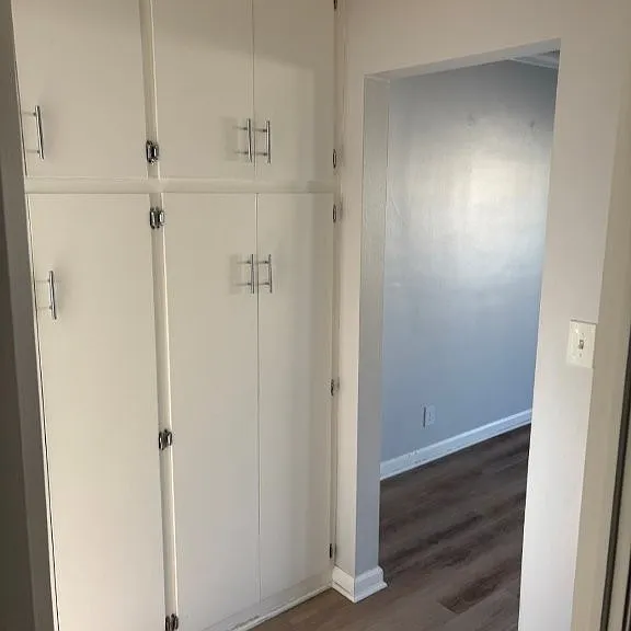 Bayview Apartments — Photo 7