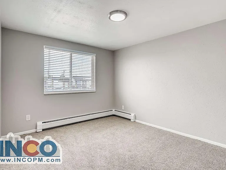 3310 S Grant St — Photo 6