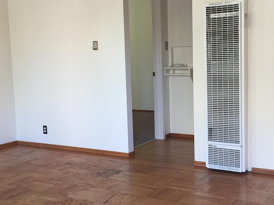 1st image of 595 Hill St APT 1