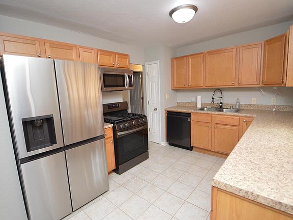 2nd image of 4110 S Troy AVENUE