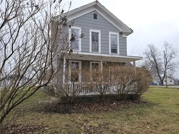 310 S Wall St, Macon, IL 62544