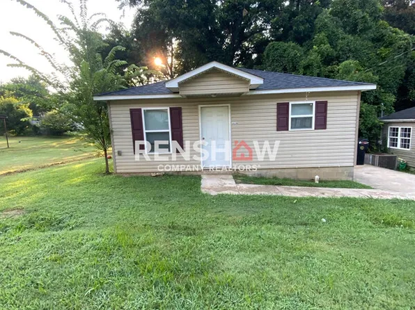 324 Bell Ave, Dyersburg, TN 38024
