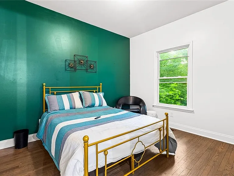1141 McDaniel St SW — Photo 11
