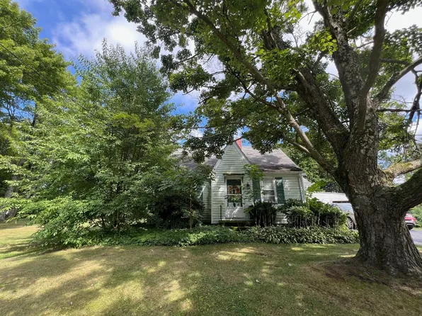 749 Leberman Ave, Meadville, PA 16335