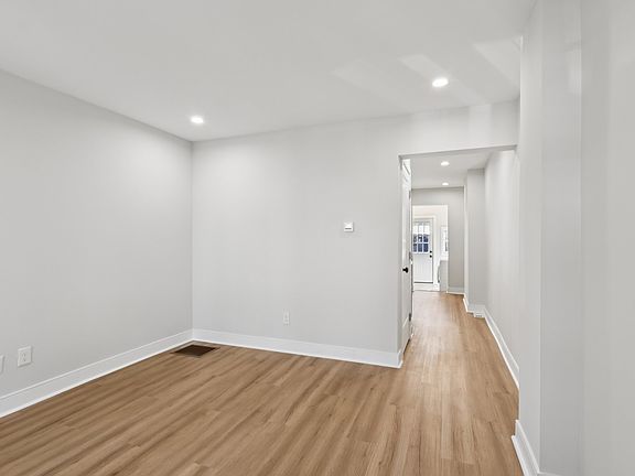 5th image of 150 John St #150