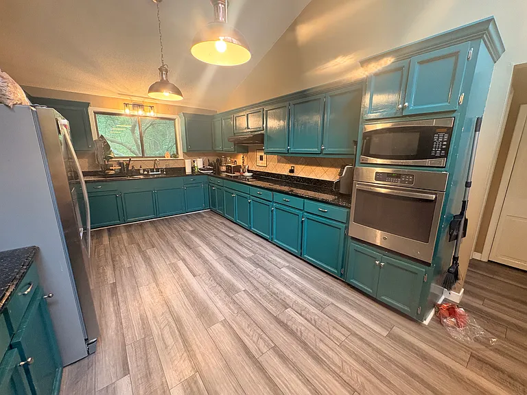 1468 Ridge Rd — Photo 8