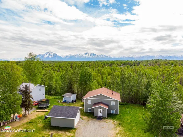 1550 E Raven Dr, Wasilla, AK 99654