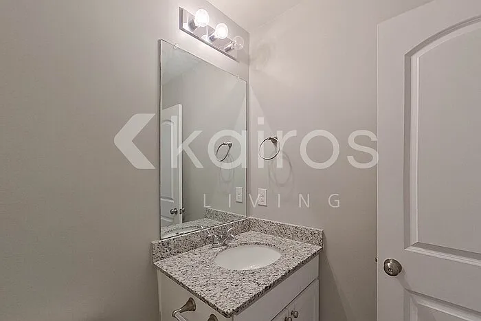 305 Cedar Rdg — Photo 20