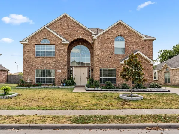 2811 Gillespie Ln, Grand Prairie, TX 75052
