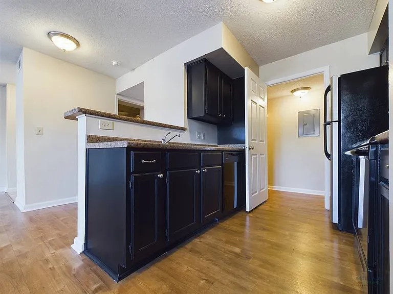 Bridlewood On Westland Apartments — Photo 59