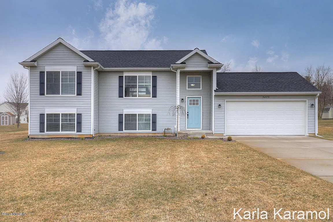 5275 Fieldstone Meadow Dr NE photo 1