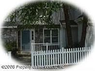 1st image of 4910 Abbotsford Mews