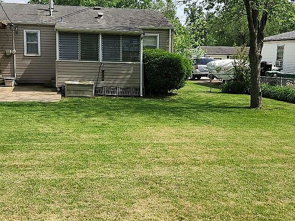 4th image of 649 Bagnell Dr