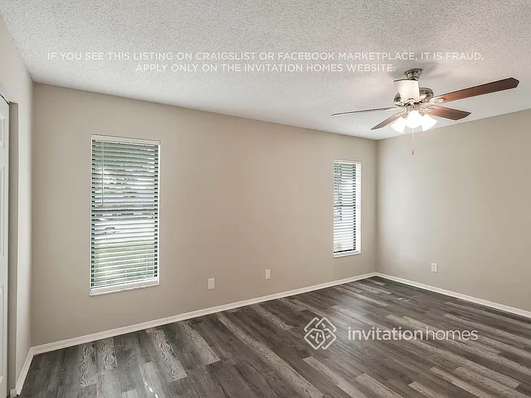 933 Hillrise Dr — Photo 15