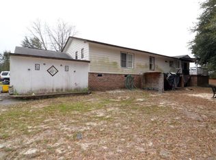 943 Red Fox Rd, Camden, SC 29020