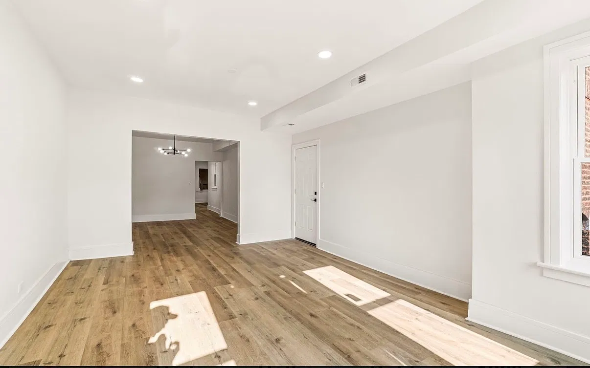 2 bed, 1.0 bath, 1000 sqft, $1,800 — Photo 3