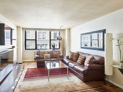 1st image of 130 E 18th St APT 9V