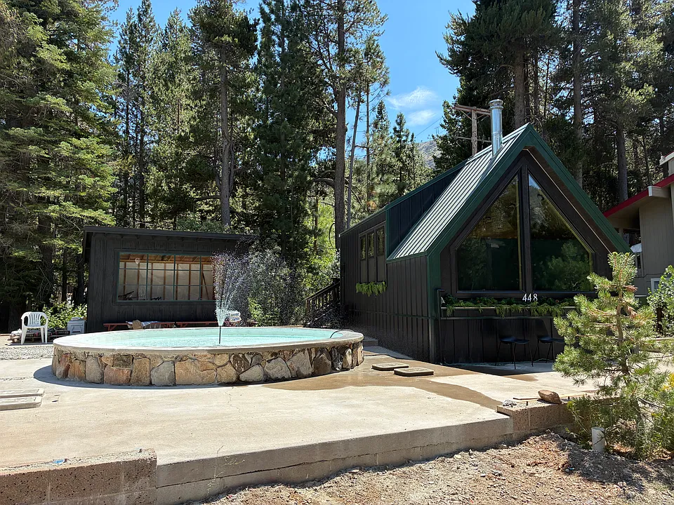 448 Squaw Peak Rd