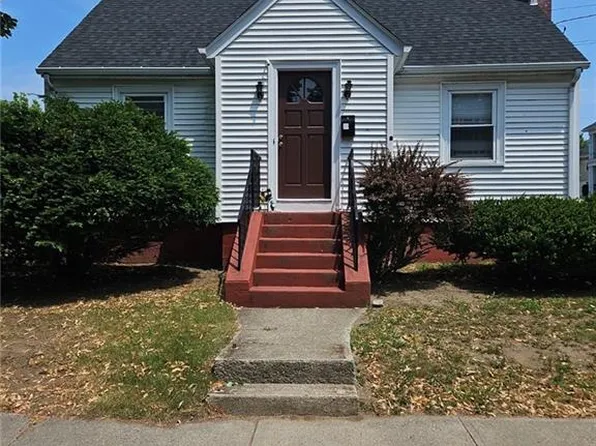 115 Lynch St, Providence, RI 02908