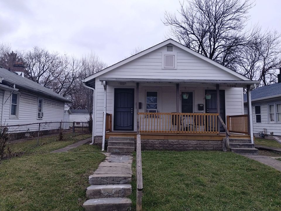 1st image of 1327 E Bradbury Ave