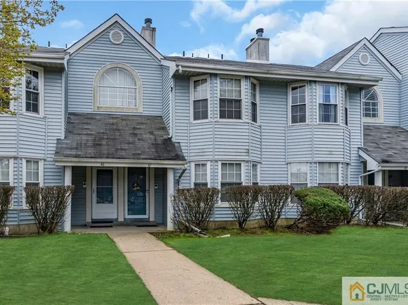 45 Tanglewood Ct, Monmouth Junction, NJ 08852