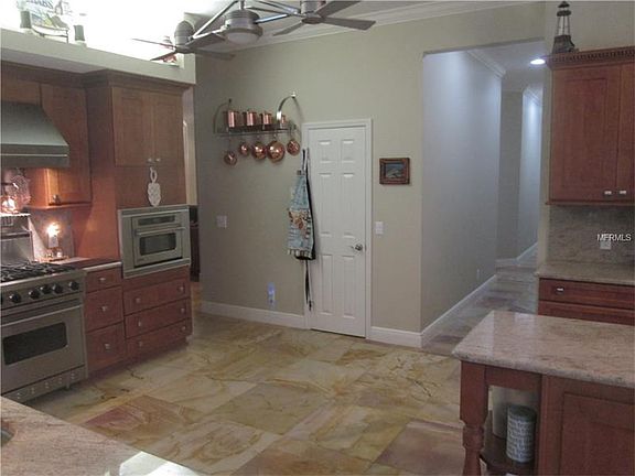 4th image of 11522 River Country Dr