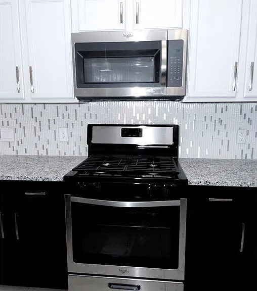 107 Tanglewood Ln — Photo 9