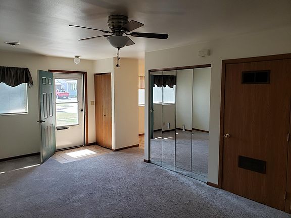 Living room south