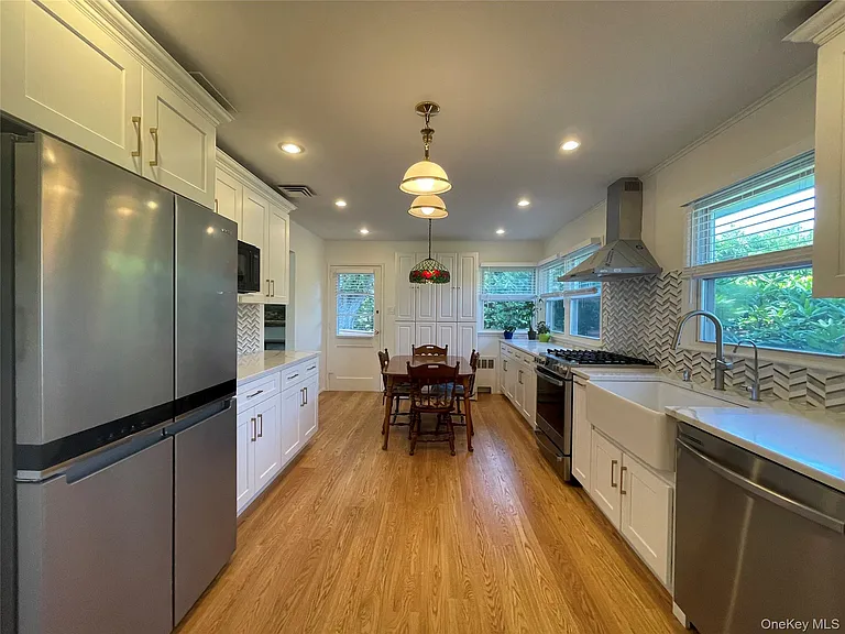 6 Preston Ct — Photo 7