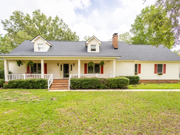 1459 Tennis Ln, Summerton, SC 29148