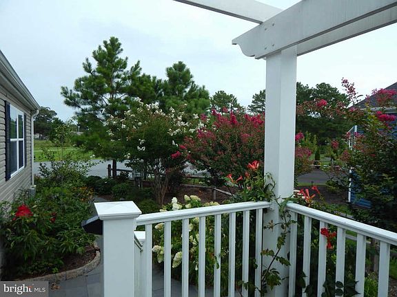 4th image of 27090 Island Dr #53423