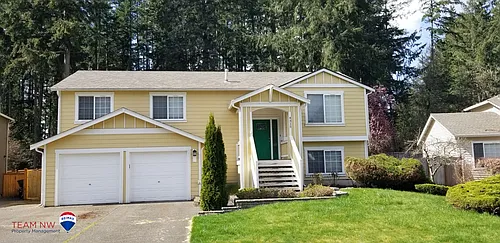 4315 Cedar Ct SE Photo 1
