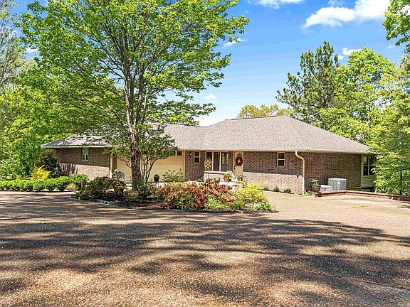 4th image of 290 Restful Ridge Rd