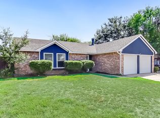 2417 Clearhaven Ct, Arlington, TX 76014