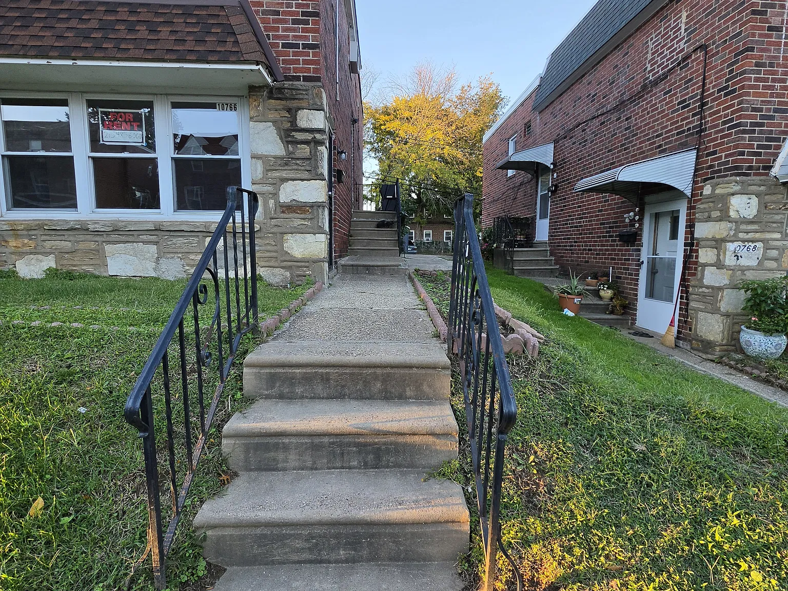 2 bed, 980 sqft, $1,600 — Photo 2