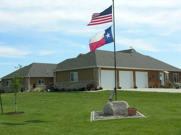 2135 336th St, Osage, IA 50461