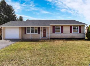 104 Hemlock Rd, Mechanicsburg, PA 17055