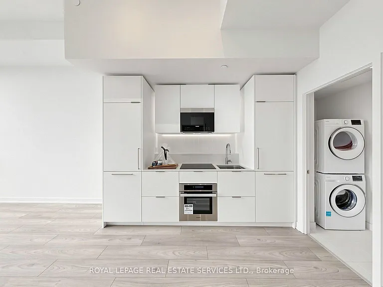 1 Fairview Rd E #3206 — Photo 12