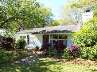 70 Vincent Dr, Mount Pleasant, SC 29464