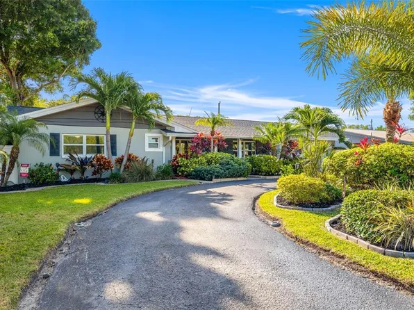 1121 Woodside Ave, Clearwater, FL 33756