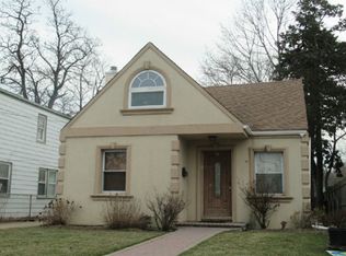75 Babylon Tpke, Freeport, NY 11520