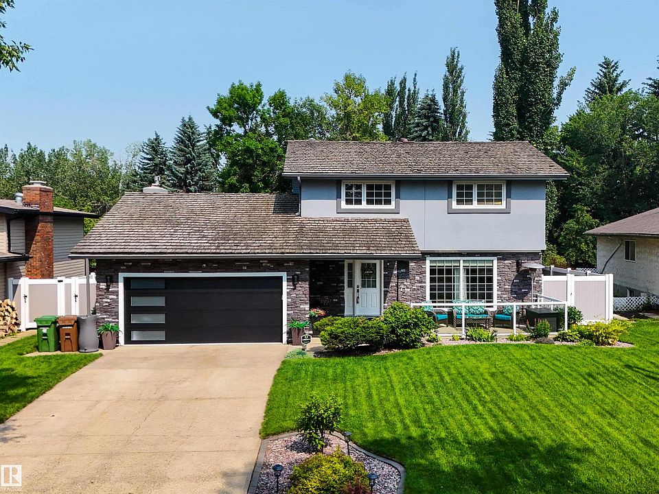 1st image of 71 Lancaster Cres