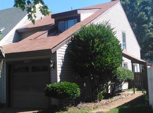 4020 Lake Ridge Cir, Virginia Beach, VA 23452