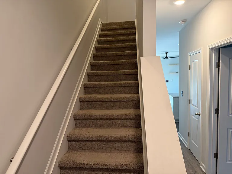 1407 Walker Way — Photo 10