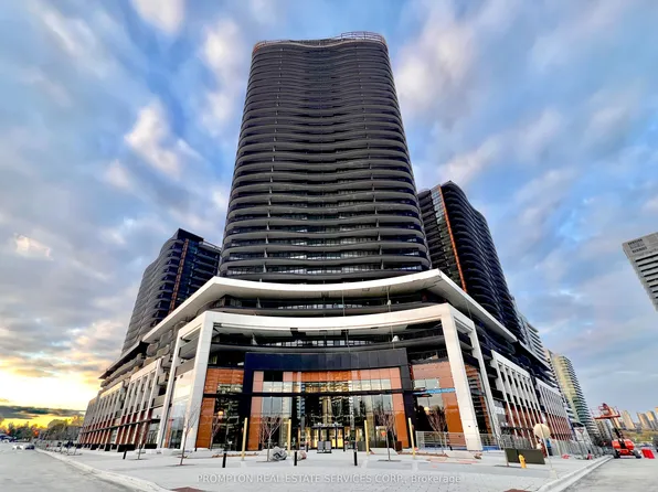18 Esther Shiner Blvd, Toronto, ON