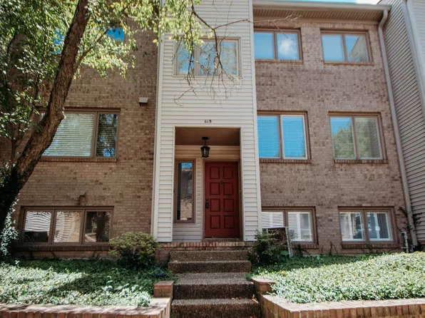 4121 Browns Ln Unit B15, Louisville, KY 40220