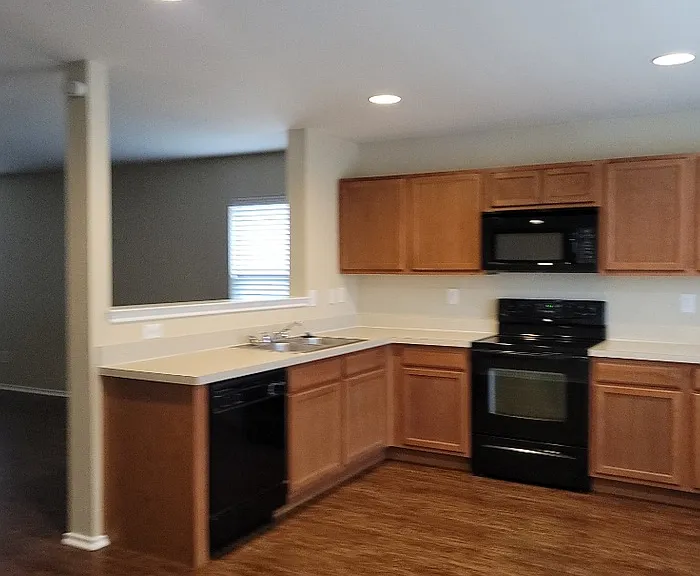 1340 Gayle St — Photo 5