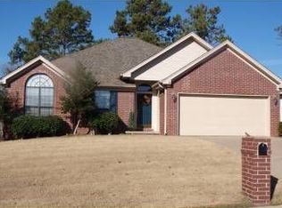 14 Cherry Laurel Ct, Little Rock, AR 72211