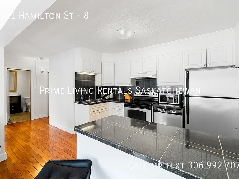 2151 Hamilton St #8 — Photo 3