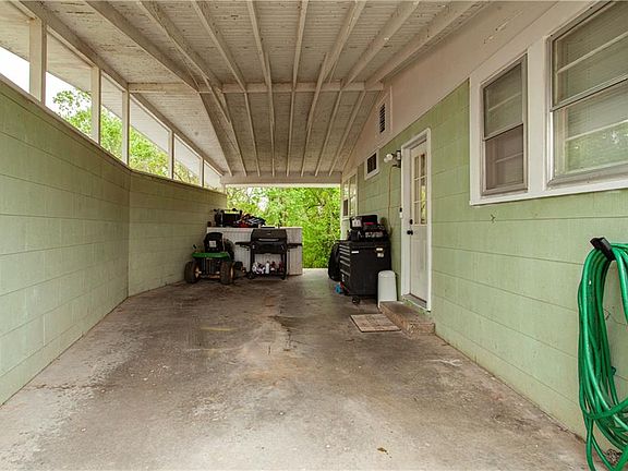 5th image of 705 N 17th St
